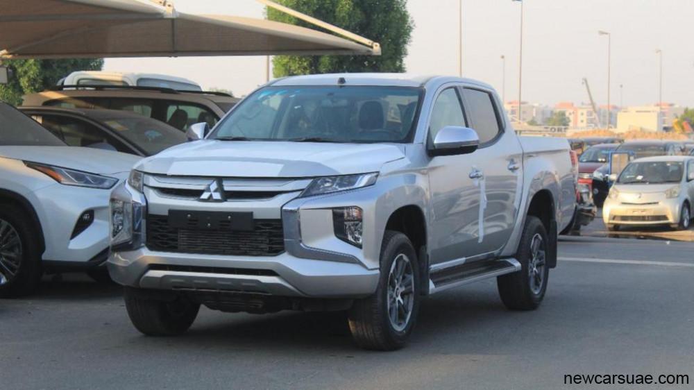 Mitsubishi L200 Sportero 2,5DSL with Super Select & power seats 