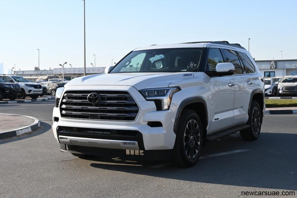 TOYOTA SEQUOIA LIMITED 3.5L HYBRID