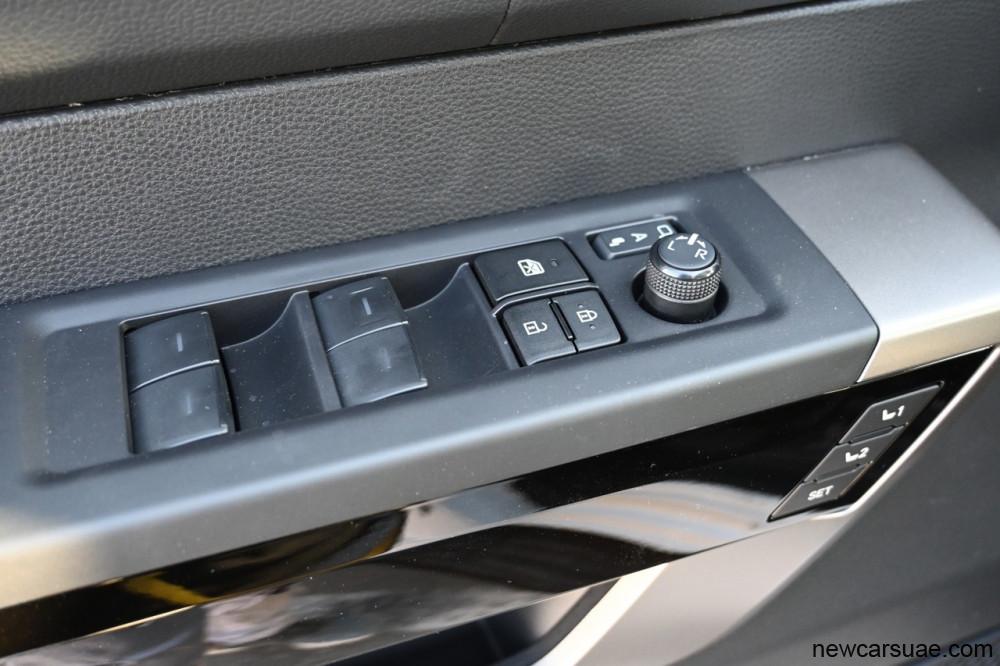 TOYOTA SEQUOIA LIMITED 3.5L HYBRID