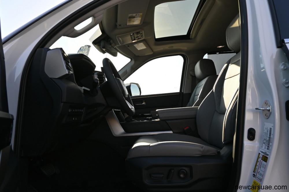 TOYOTA SEQUOIA LIMITED 3.5L HYBRID