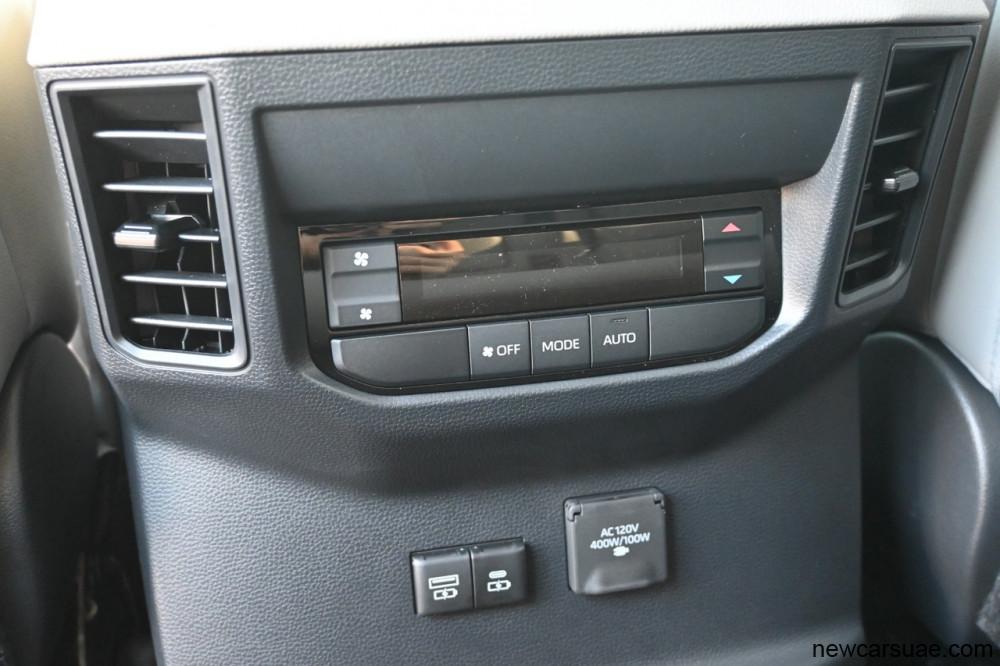 TOYOTA SEQUOIA LIMITED 3.5L HYBRID