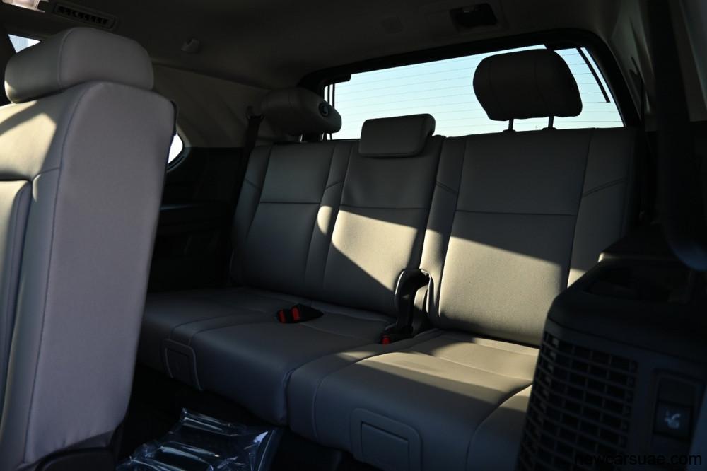 TOYOTA SEQUOIA LIMITED 3.5L HYBRID