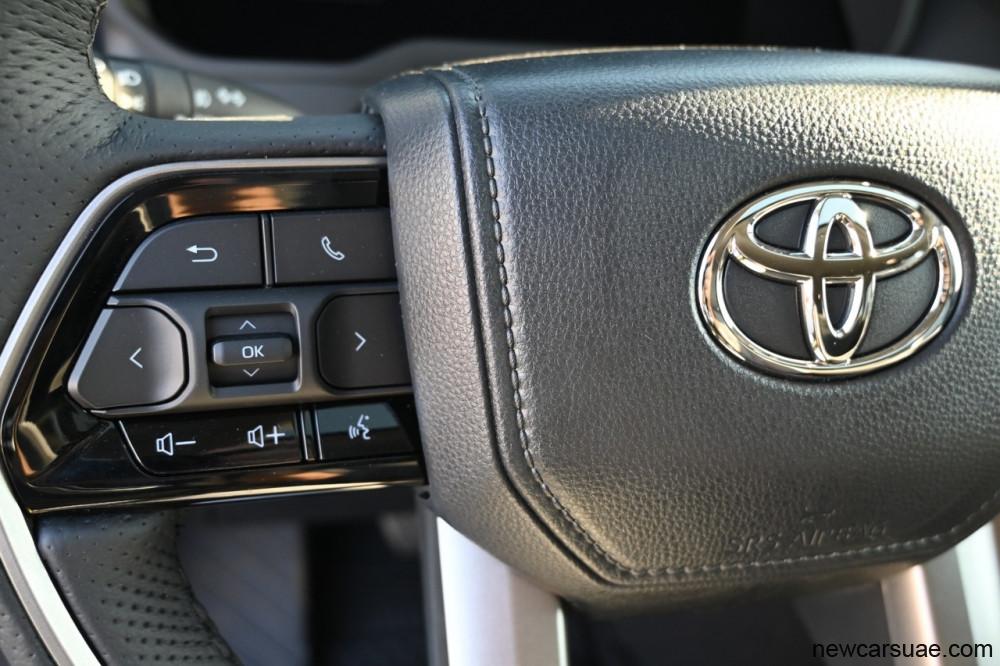 TOYOTA SEQUOIA LIMITED 3.5L HYBRID