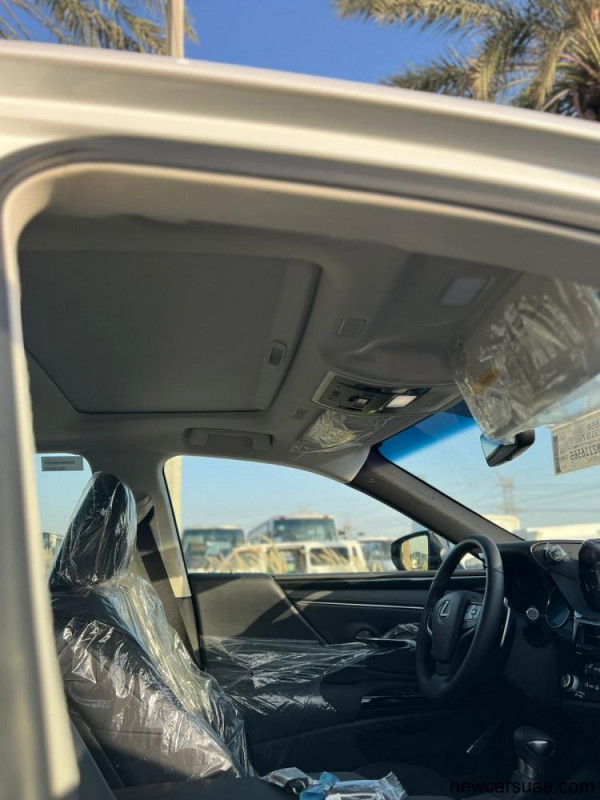 Lexus ES200 EU 2L Petrol 150 hp